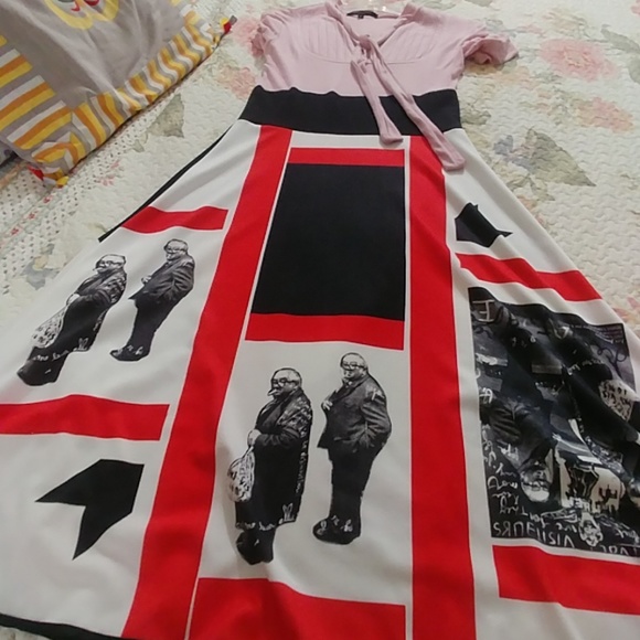 Dress - Picture 2 of 2